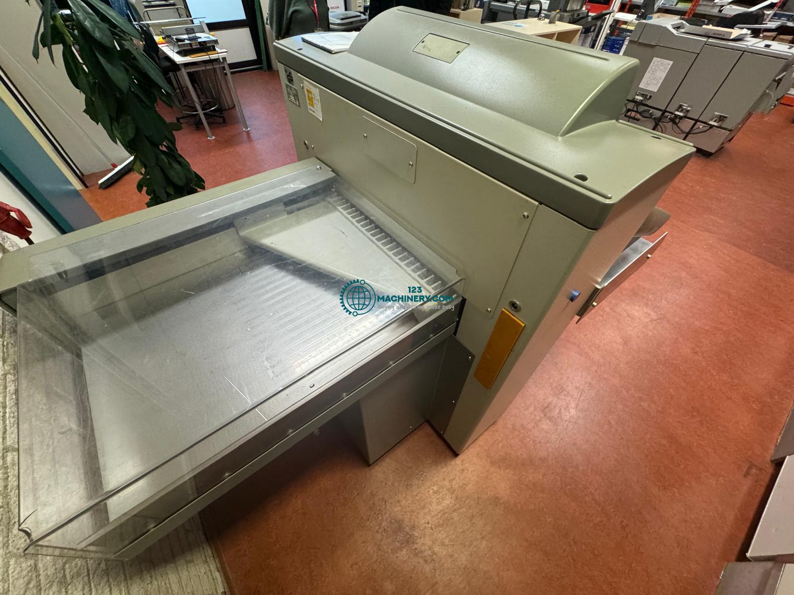 Polar 66 snijmachine